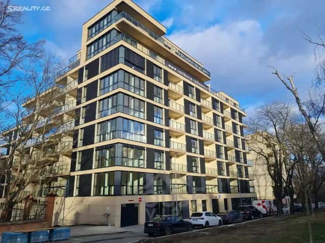 Prodej obchodního prostoru 113 m2, Praha 6 - Břevnov., Radimova, Praha