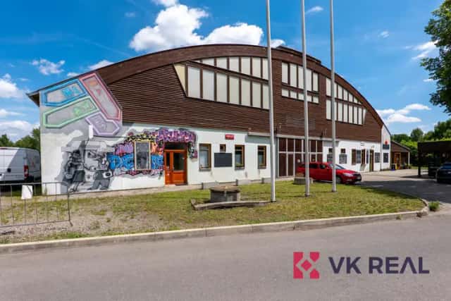 Prodej víceúčelové haly s pozemkem, Císařský ostrov, Praha 7 - Bubeneč, Císařský ostrov, Praha