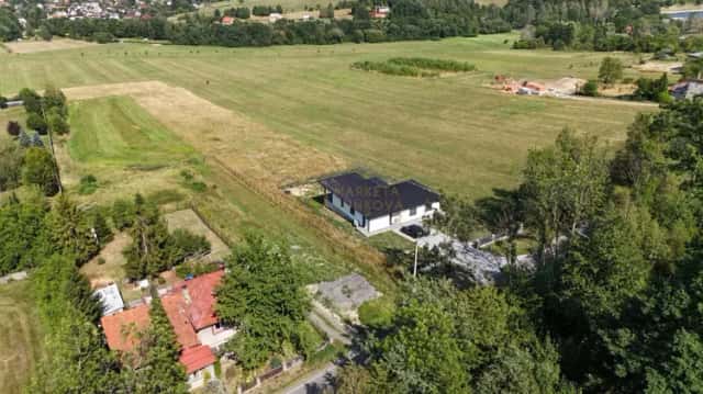 Stavební pozemek 2 000 m2 v Hostašovicích – klid, příroda a krásné výhledy, Hostašovice, okres Nový Jičín