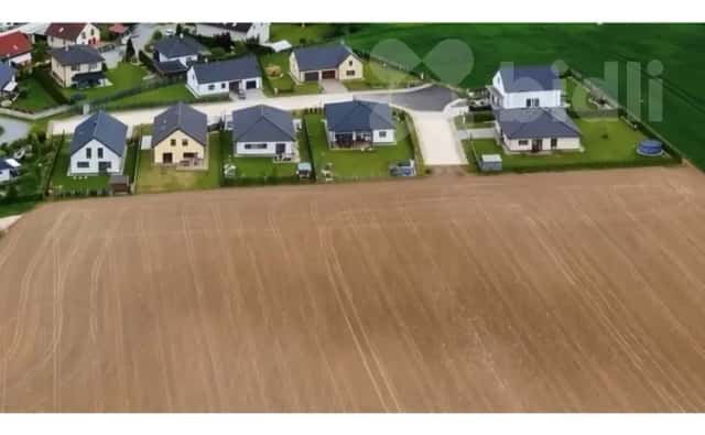 Prodej developerského projektu 8 stavebních parcel 8 123 m2 Písek, Písek