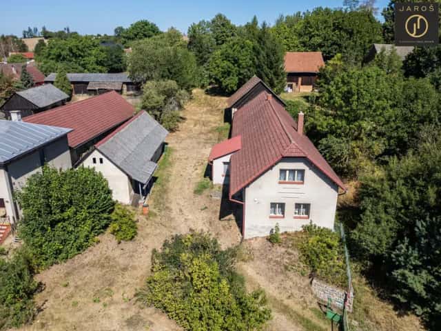 Prodej rodinného domu 4+1 s pozemkem 1778 m2, Chřenovice - Ledeč nad Sázavou, Chřenovice, okres Havlíčkův Brod