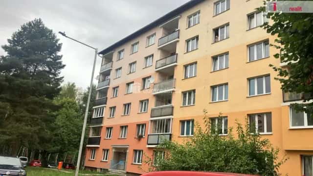 Byt 3+1 U Lesoparku, Karlovy Vary, U Lesoparku, Horní Slavkov, okres Sokolov