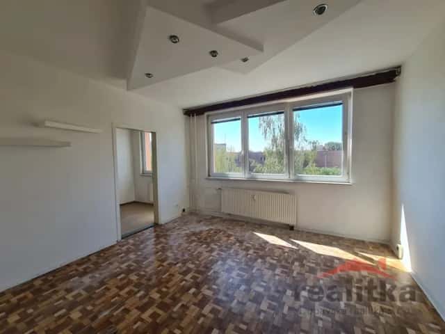 Prodej bytu 2+1 na Černé ul. V Opavě, Opava