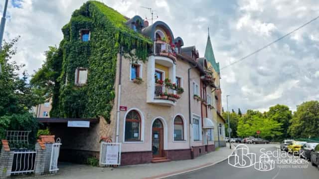 Pronájem variabilních prostor v centru Sokolova., nábřeží Petra Bezruče, Sokolov
