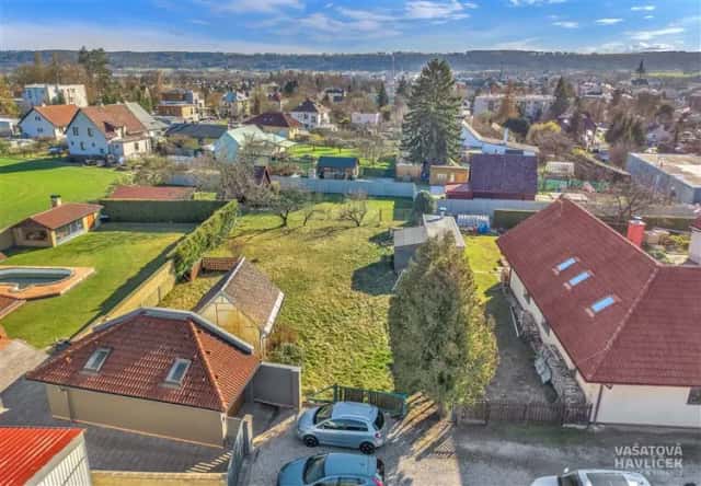 Stavební pozemek pro rodinný dům v klidné části města, Dvůr Králové nad Labem, okres Trutnov