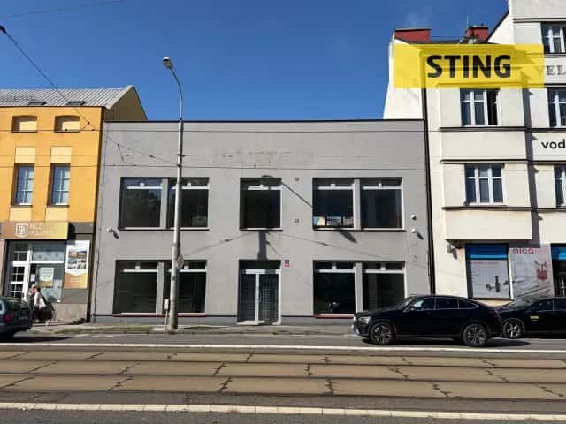 Pronájem komerční nemovitosti s parkovištěm a sklady., Ostrava, okres Ostrava-město