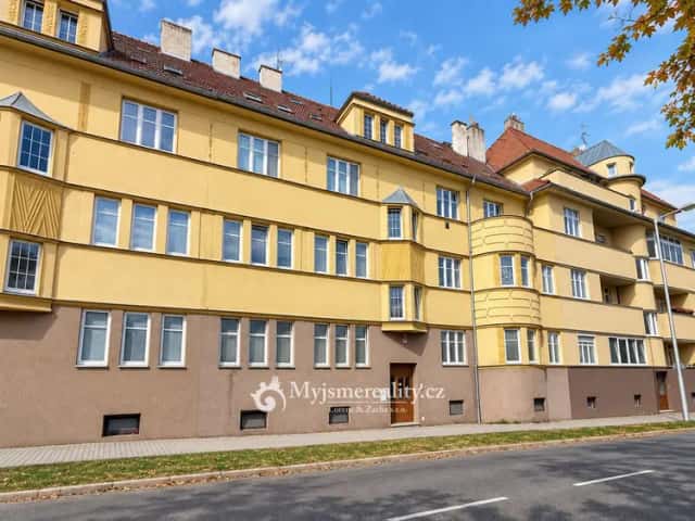 Prodej bytu 2+1 s balkonem, 81 m2, Znojmo, ul. Rooseveltova, Rooseveltova 1009/35, Znojmo