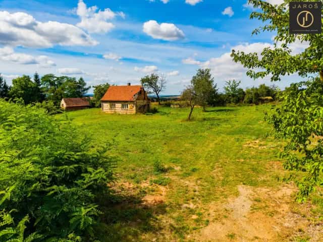 Prodej rodinného domu s pozemkem 2741 m2, obec Hředle, Hředle, okres Rakovník