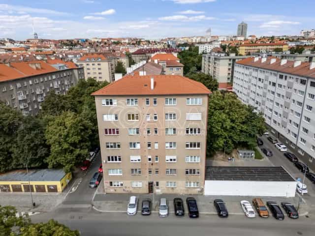 Byt 4+1 nebo 5+kk, Praha Vršovice, Vladivostocká, Praha