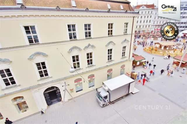 Prostor 100 m2 v srdci Brna v domě U Rudého Vola - Kobližná 2, Kobližná, Brno – Brno-střed, okres Brno-město