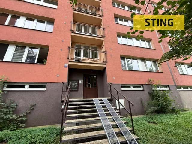 Pronájem prostorného bytu 3+1 s šatnou – Ostrava, ul. Lechowiczova, Ostrava, okres Ostrava-město