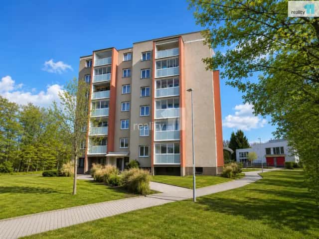 Byt 3+1 po rekonstrukci s lodžií a klimatizací, Čtvrť 1. máje, Bojkovice, okres Uherské Hradiště