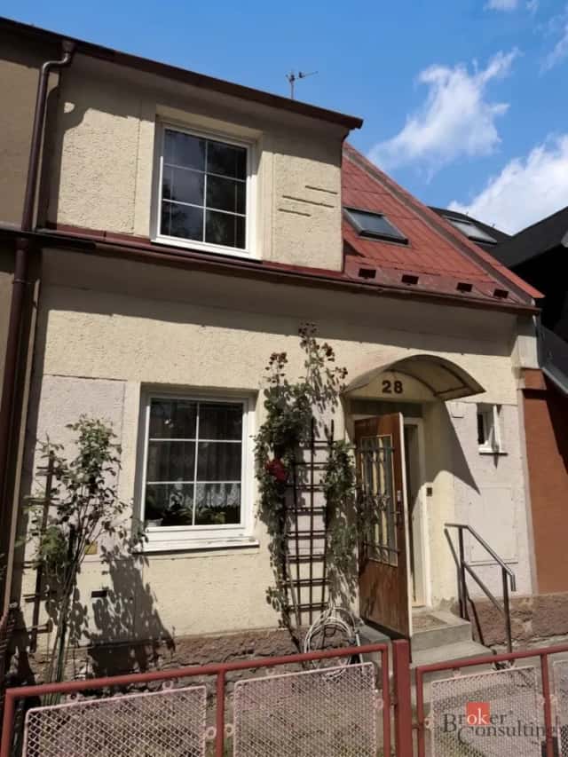 Prodej bytu 3+1 92 m2, Bruntál, Pod Lipami 549/28, Bruntál