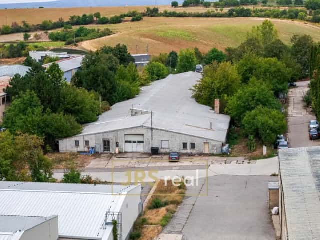 Výrobní a skladovací hala 1 710 m2, Hustopeče, Hustopeče, okres Břeclav