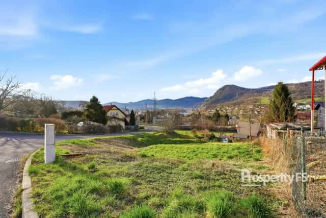 Prodej stavebního pozemku 728 m2, včetně projektu a stavebního povolení- Velké Březno, Velké Březno, okres Ústí nad Labem