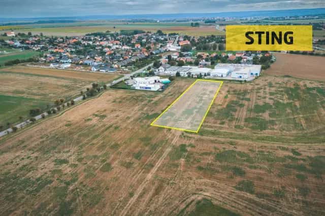 Prodej pozemku ke komerčnímu využití, Pardubice - Mikulovice, Mikulovice, okres Pardubice