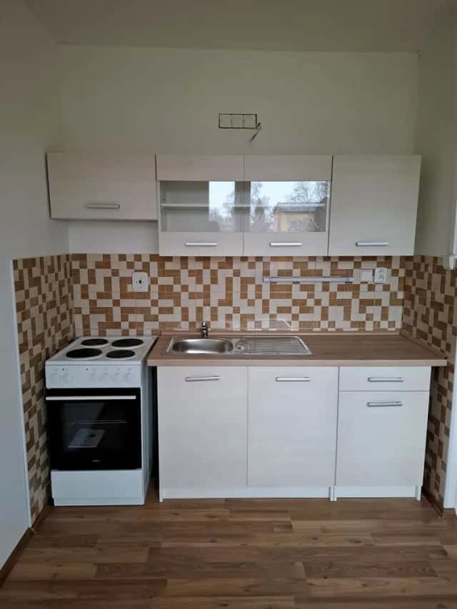 Pronájem bytu 1KK po rekonstrukci v klidné části Duchcova., Osecká, Duchcov, okres Teplice