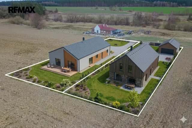 Dva stavební pozemky 1 542 m2 – Urbaneč u Dačic, klidná lokalita pro rodinné bydlení, Peč, okres Jindřichův Hradec