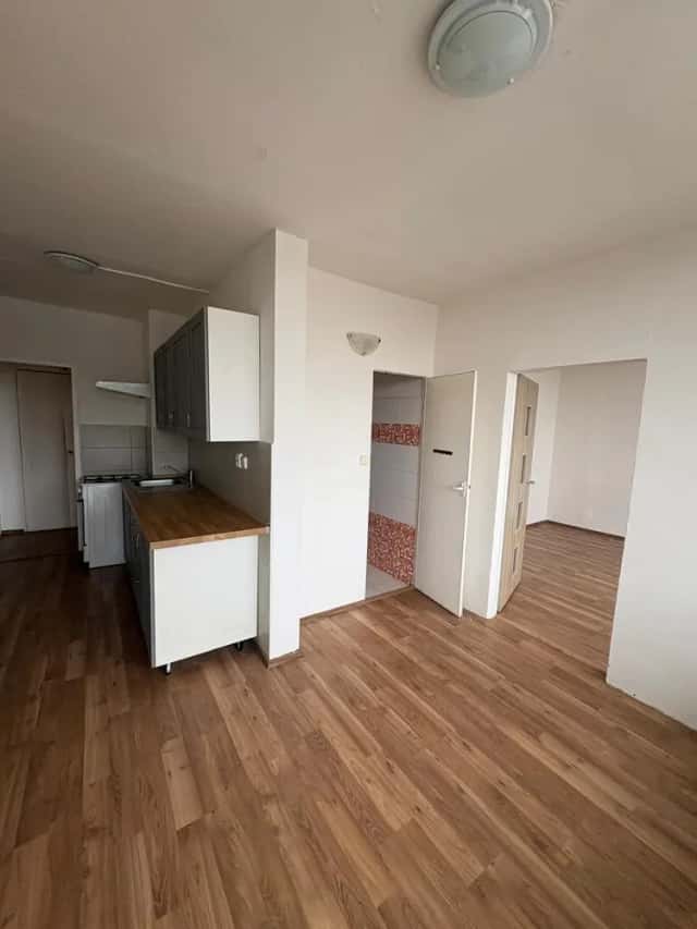 Nabídka bytu 3+1 po rekonstrukci v klidné části Bíliny., Sídliště Za Chlumem, Bílina, okres Teplice