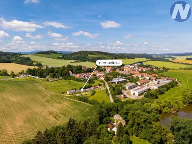 Prodej komerčního objektu s pozemkem 2 206 m2, Dub u Prachatic, Dub, okres Prachatice