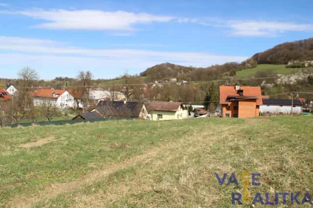 Prodej, stavební pozemek 1800 m2, Bludovice, okr. Nový Jičín, Nový Jičín
