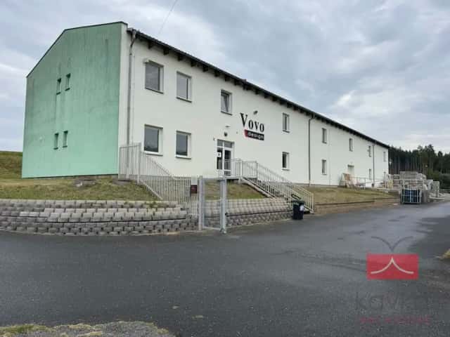 Prodej komerčního areálu s bytem, 1095 m2, pozemek 10 115 m2, Zruč nad Sázavou – Nesměřice, Zruč nad Sázavou, okres Kutná Hora