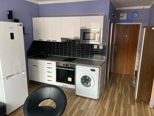 Pronájem, byt 1+1, 35 m2, Cheb, Mírová, Cheb