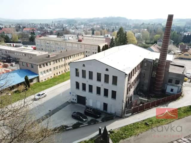 Prodej komerčního objektu po rekonstrukci | 1 924 m2 | Humpolec – D1 EXIT 90, Nádražní, Humpolec, okres Pelhřimov