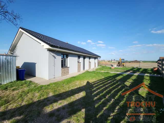 Prodej rodinného domu 138 m2, 4+kk, pozemek 563 m2, Lužec nad Cidlinou, Lužec nad Cidlinou, okres Hradec Králové