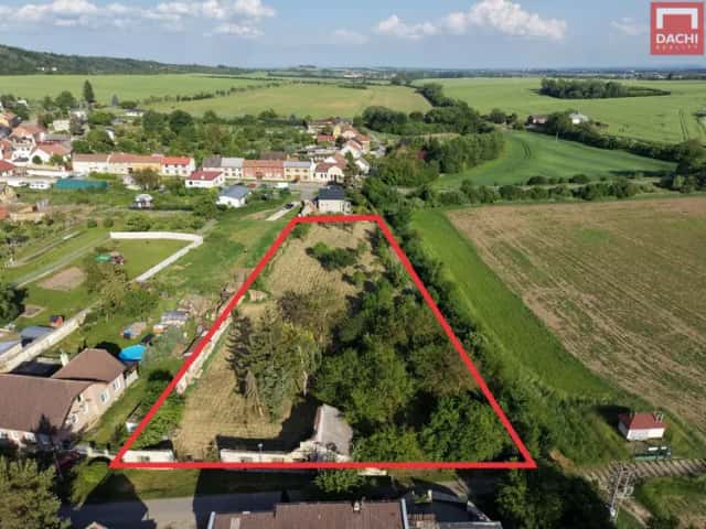 STAVEBNÍ POZEMEK O VÝMĚŘE 3 849 m2 VE STAŘECHOVICÍCH – ZAJÍMAVÁ INVESTIČNÍ PŘÍLEŽITOST, Stařechovice, okres Prostějov
