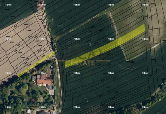 0,1 ha pozemků v k.ú. Nesovice, Nesovice, okres Vyškov