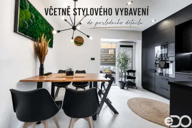 Stylové bydlení v přírodě. Luxusní dům se saunou, vířivkou a zimní zahradou. Kompletně zařízený., Vinohradská, Hlinsko, okres Chrudim