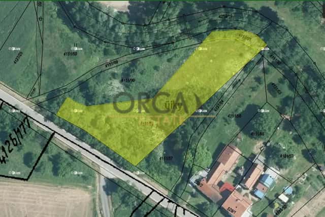 0,12 ha pozemků v k.ú. Nová Lhota u Veselí nad Moravou, Nová Lhota, okres Hodonín