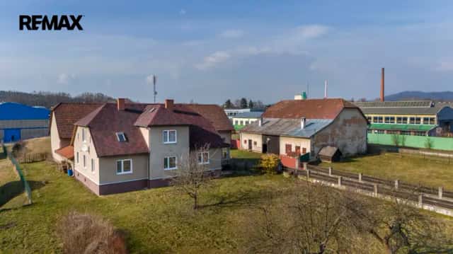 Prodej stavebního pozemku s rodinným domem, Jiráskova, Valašské Meziříčí, okres Vsetín