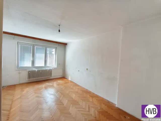 Prodej bytu 3+1,106 m2, OV/G, Sídliště F. Hrubína - Chlum u Třeboně, Sídliště F. Hrubína, Chlum u Třeboně, okres Jindřichův Hradec