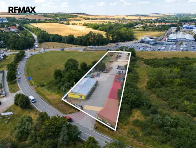 Komerční areál 5 191 m2 v Rousínově – výborné napojení na D1, Slavkovská, Rousínov, okres Vyškov