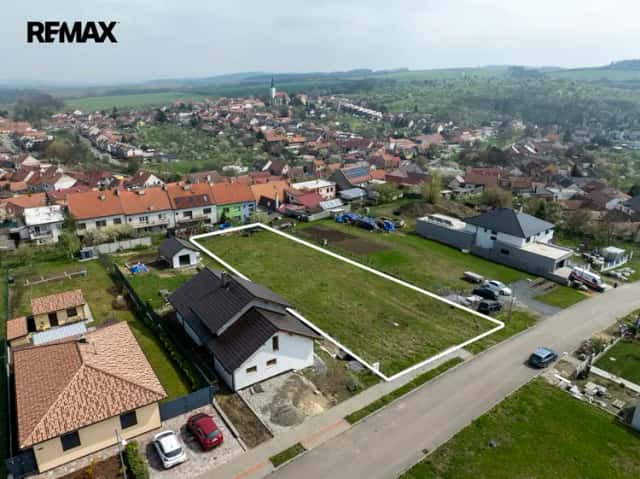 Prodej atraktivního stavebního pozemeku o výměře 1 530 m2, parcela č. 6879, v obci Ostrožská Lhota, Ostrožská Lhota, okres Uherské Hradiště