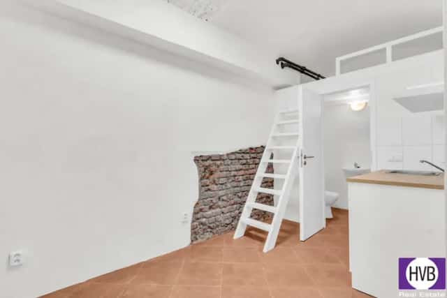 Prodej bytu 1+kk 16 m2, OV, Praha 2 - Vinohrady, Jagellonská, Praha