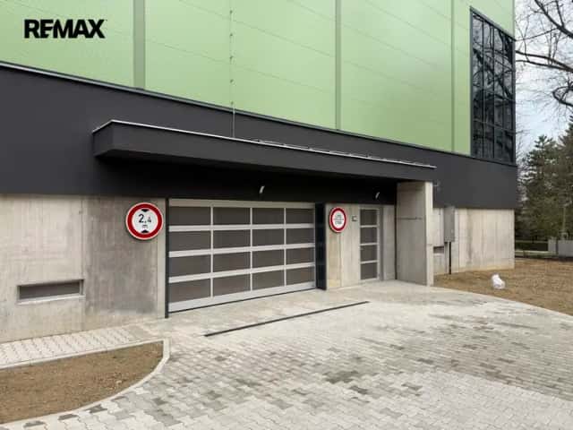 Pronájem nové garáže 21,69 m2, Lnářská ul. Humpolec, Humpolec, okres Pelhřimov
