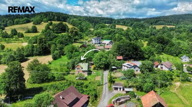 Prodej rodinného domu s pozemkem 1.417 m2 ve Valašské Senici, Valašská Senice, okres Vsetín