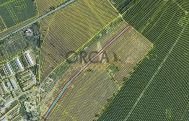 0,9 ha pozemků v k.ú. Hrušky, Hrušky, okres Břeclav
