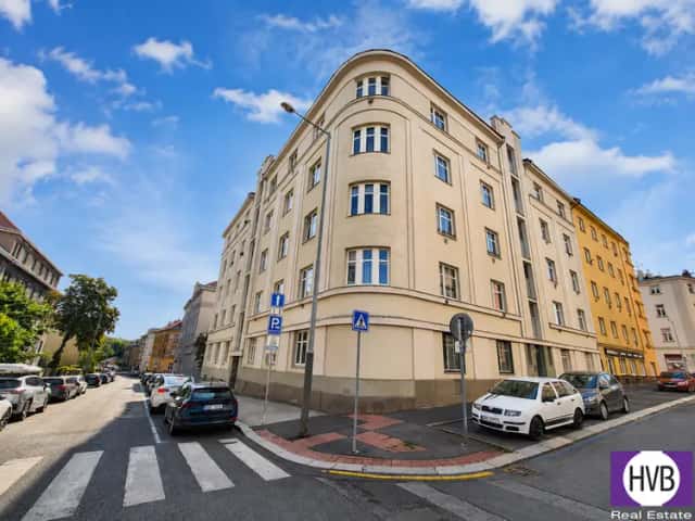 Pronájem bytu 2+kk 52 m2, Praha 8 - Libeň, Františka Kadlece, Praha