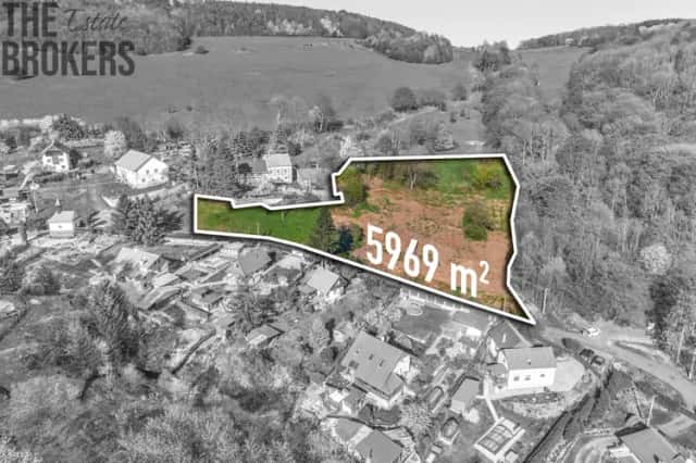 Prodej developerského celku s povolením – Neznabohy, 5 969 m2, Chuderov, okres Ústí nad Labem