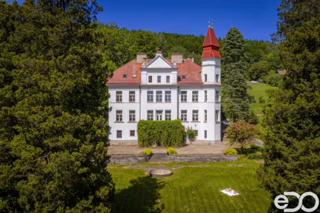 VILA V SRDCI LUŽICKÝCH HOR – Trávník u Cvikova, Cvikov, okres Česká Lípa