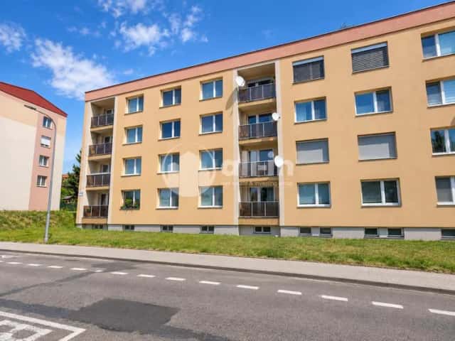 Prodej bytu 3+1 s lodžií po kompletní rekonstrukci – Hybešova, Vyškov, Vyškov