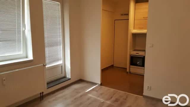 Pronájem bytu 1+kk s balkónem a parkovacím stáním, Pražská, Benátky nad Jizerou, okres Mladá Boleslav