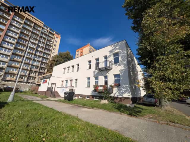 Pronájem nově zrekonstruovaných komerčních prostor 126 m2 – Ostrava-Zábřeh, U Studia, U Studia, Ostrava, okres Ostrava-město