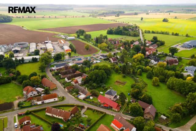 Stavební pozemek s vyřízenými povoleními a projektem připravený k výstavbě, České Meziříčí, okres Rychnov nad Kněžnou