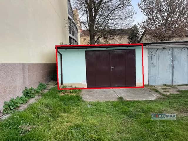 Pronájem garáže Břeclav, centrum, Za Bankou, Břeclav