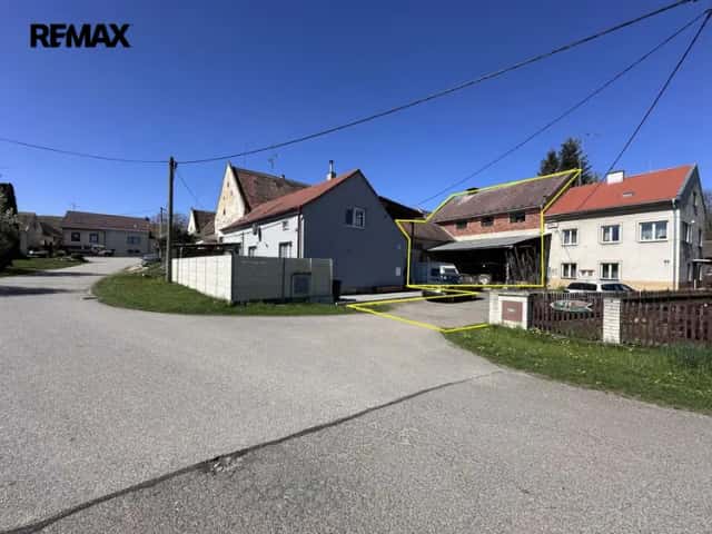 Bývalá sýpka - skladové prostory cca 830 m2 v Jakubově u Moravských Budějovic, okr. Třebíč, Jakubov u Moravských Budějovic, okres Třebíč